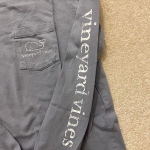 Classic vineyard vines long sleeved shirt